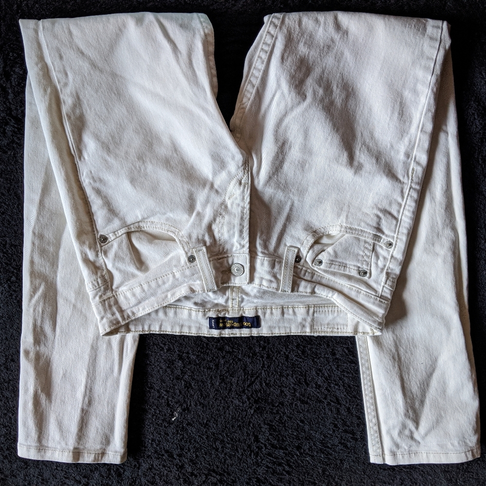 Levi's - Picture 3 of 3